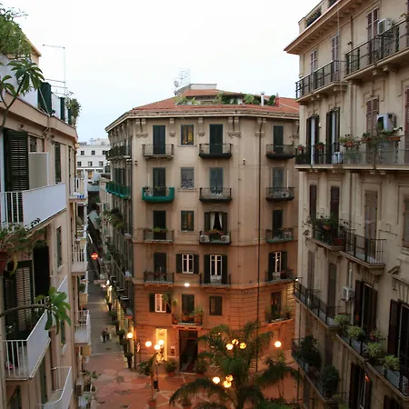 Castelnuovo Rooms #Politeama-3