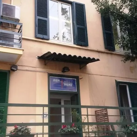 Roma Art Rooms-3