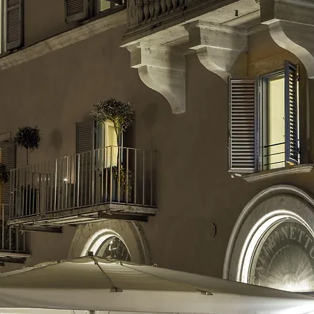 Palazzo De Cupis - Suites&View-2