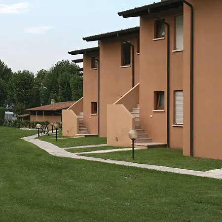 Appartamenti Camping Tiglio-3