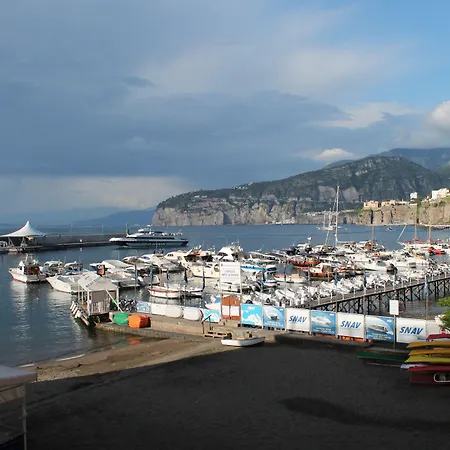 Surriento Suites-2