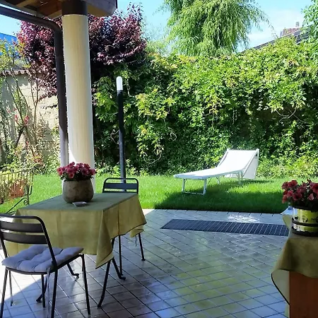A Casa Di Manu B&B-3