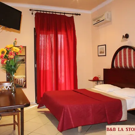 B&B La Storia Di Napoli-3