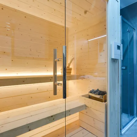 Excellence Suite-2