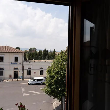 Hotel Mom Assisi-3
