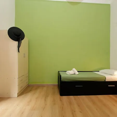 Lucky Home Rooms-2