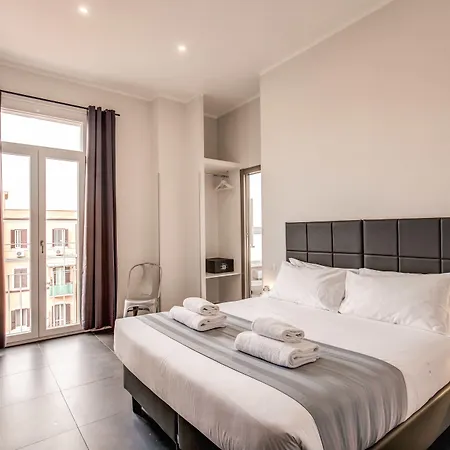 Floor 6 Boutique Rooms By Dot Suites-3