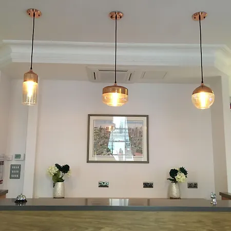The Beverley Hotel London - Victoria-3