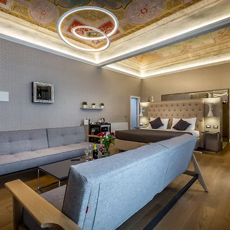 Martelli 6 Suite&Apartments-2