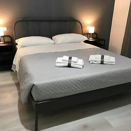 Sensation House-3