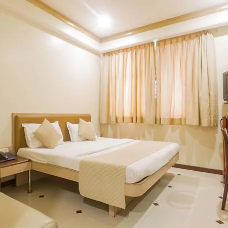 Hotel Parklane-2