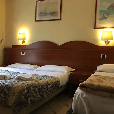 Rome Terminal House-3