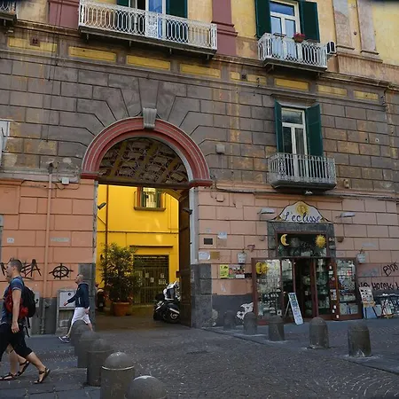 B&B Cuore Di Napoli-3