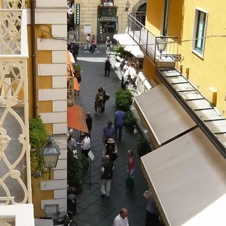 DolceVitaSorrento Guest House-3