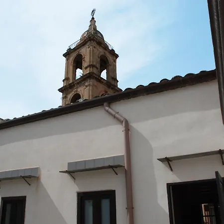 Le Pomelie Bed And Breakfast-3