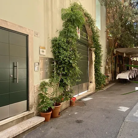 Residenza Bonifacio - Adults Only-3