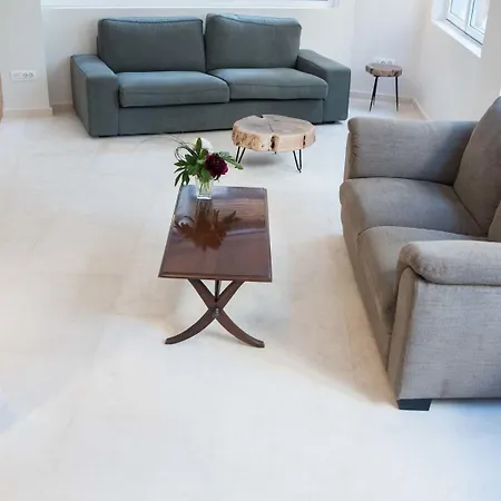 Ad Athens Luxury Rooms & Suites-3