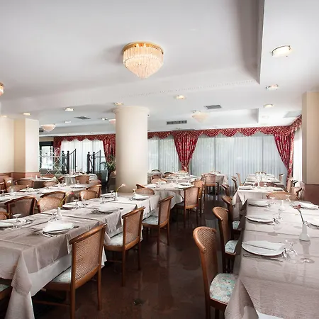 Hotel Zeus-2