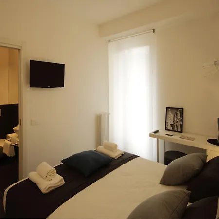 Dimoras House Verona-2