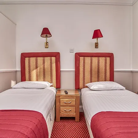 Hyde Park Radnor Hotel B&B-2