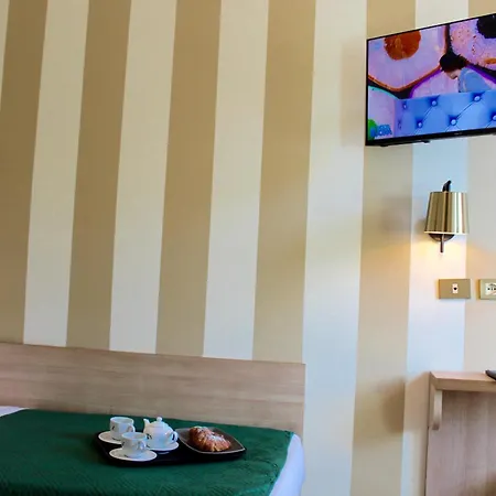 King Hotel-2