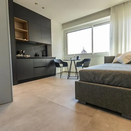 Corso Sicilia Apartments-2