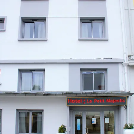 Le Petit Majestic-3