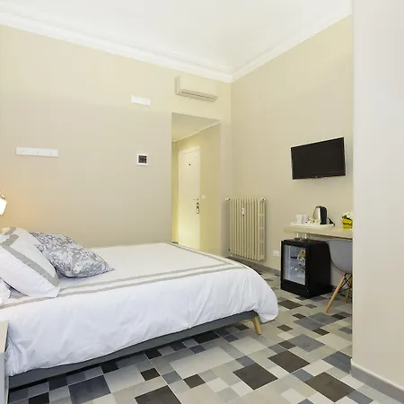 Tohouse Rooms-2