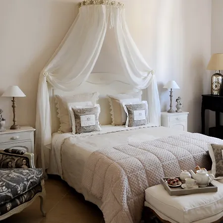 La Garçonniere-Suite in Salerno centro-2