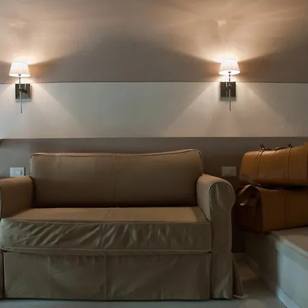 Nove Guest House-3