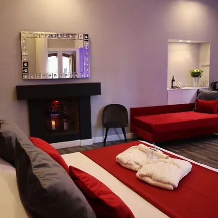Millina Suites In Navona-3