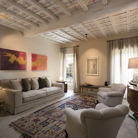 Palazzo Caruso-3