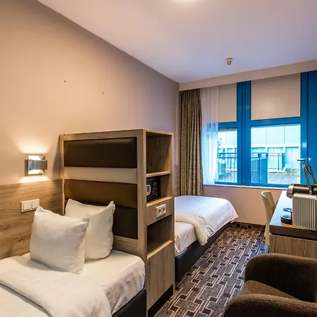 Xo Hotels Blue Square-2
