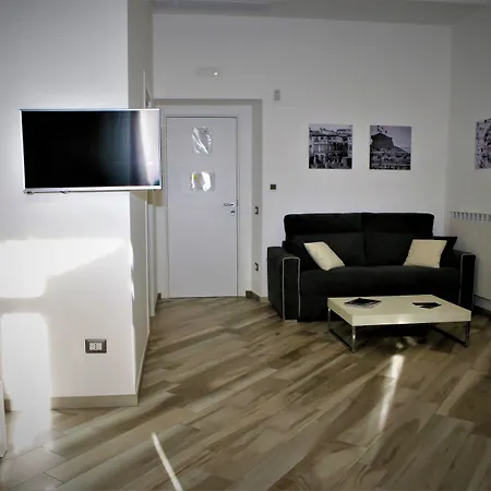 Hermes Rooms For Tourists-2