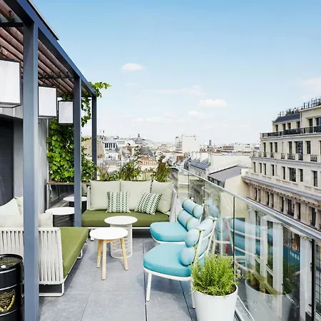 citizenM Paris Champs-Élysées-2