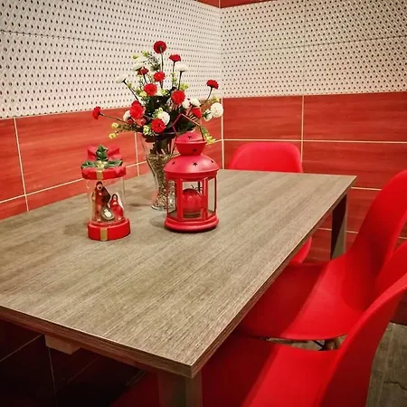Emyjo Central B&B-2
