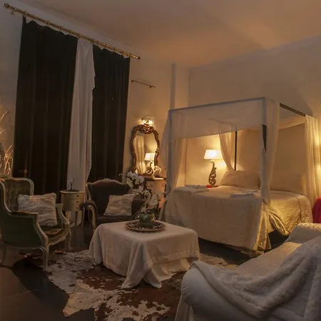 Les Chambres De Amelie B&B-2