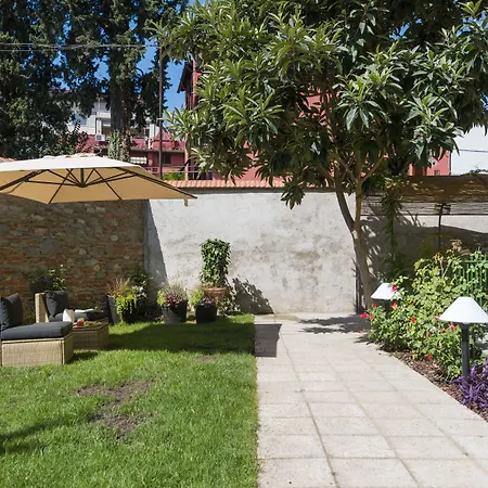 Frimi Boutique Rooms B&B-2