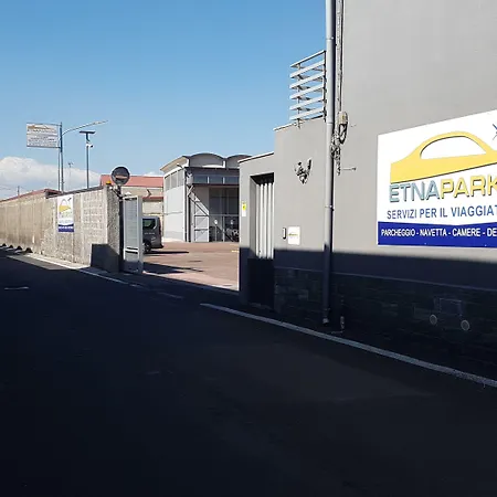 Etna Parking-3