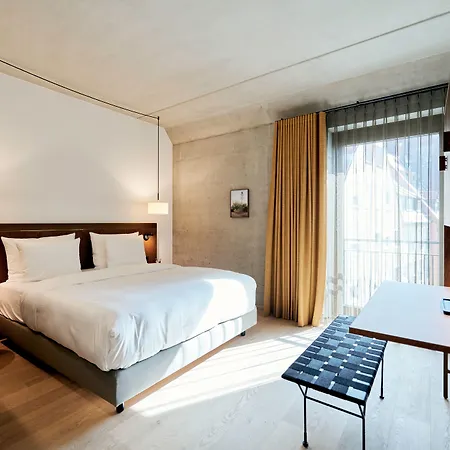 Karl August - A Neighborhood Hotel-2