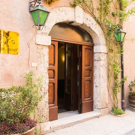Hotel Alle Vecchie Arcate-3