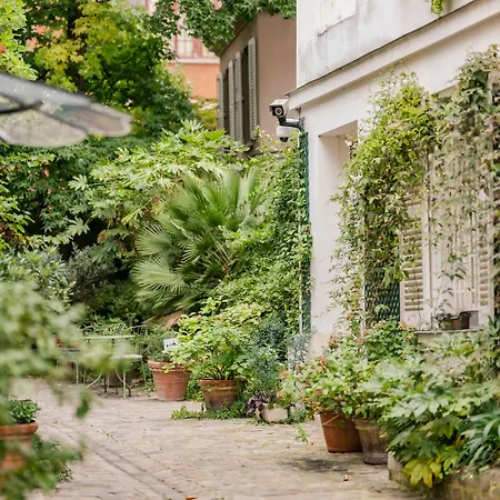 Hotel Des Grandes Ecoles-3