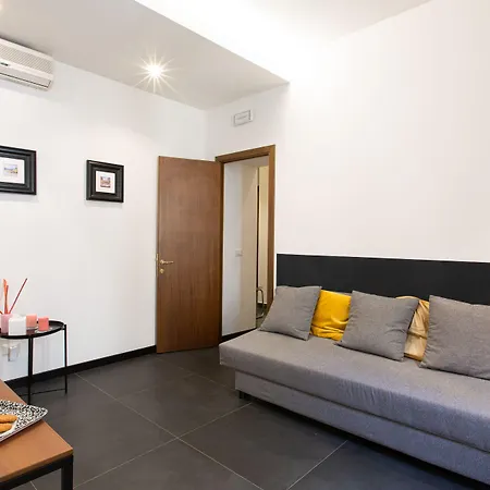 Lombardia40 Luxury Suites-3