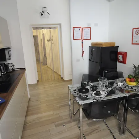 Flatinrome Trastevere Deluxe Rooms - Jacuzzi - Accetta Bonus Vacanze-2