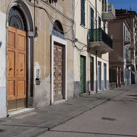 Rent Rooms La Spezia-2