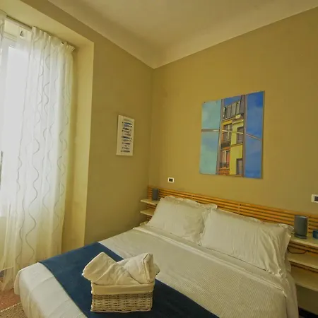Luna Rooms-3