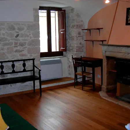 Bed&Breakfast Via Della Piazza-2