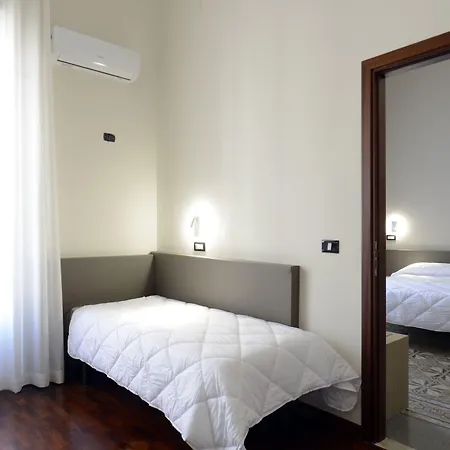 Hotel Roma 62-2