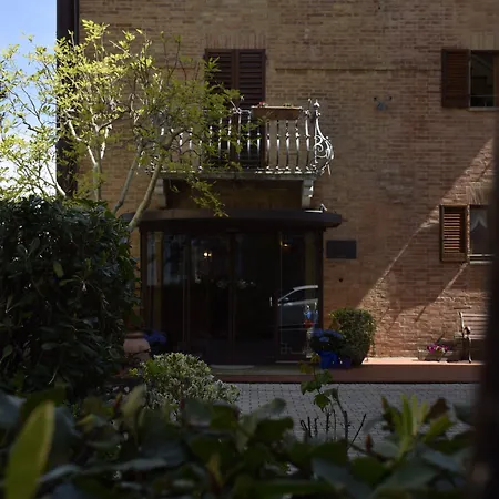 Hotel Arcobaleno-3