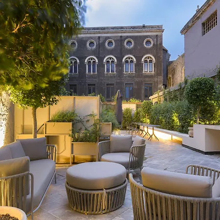 Bastiò Private Suites-2